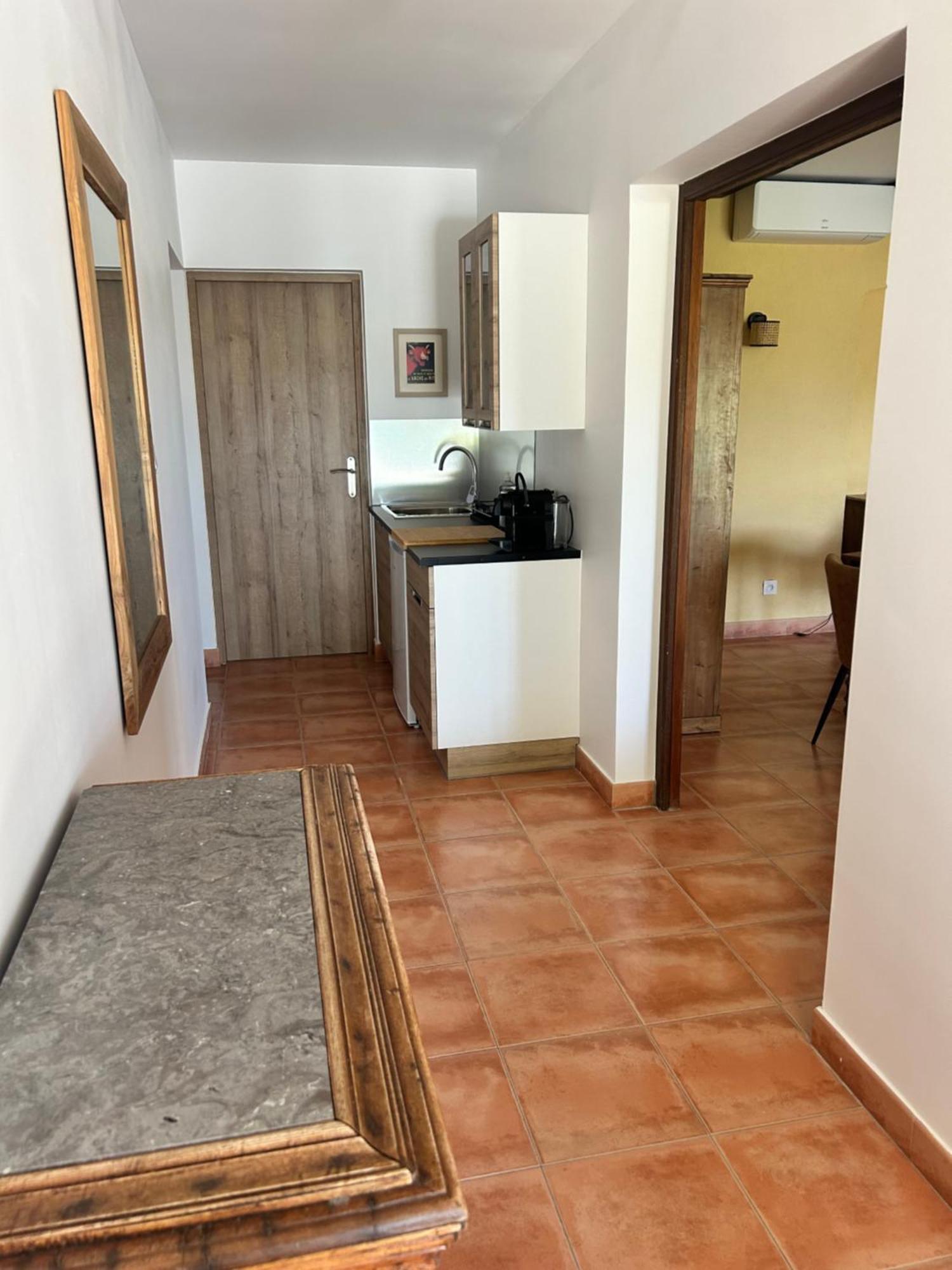 Bed and Breakfast La Capucelle Caderousse Екстер'єр фото